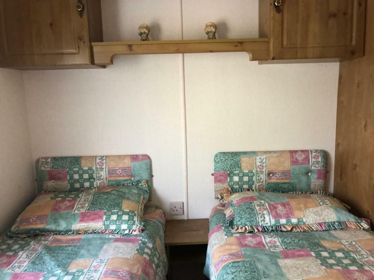 דונון 61 Glenfinart Caravan Park מראה חיצוני תמונה